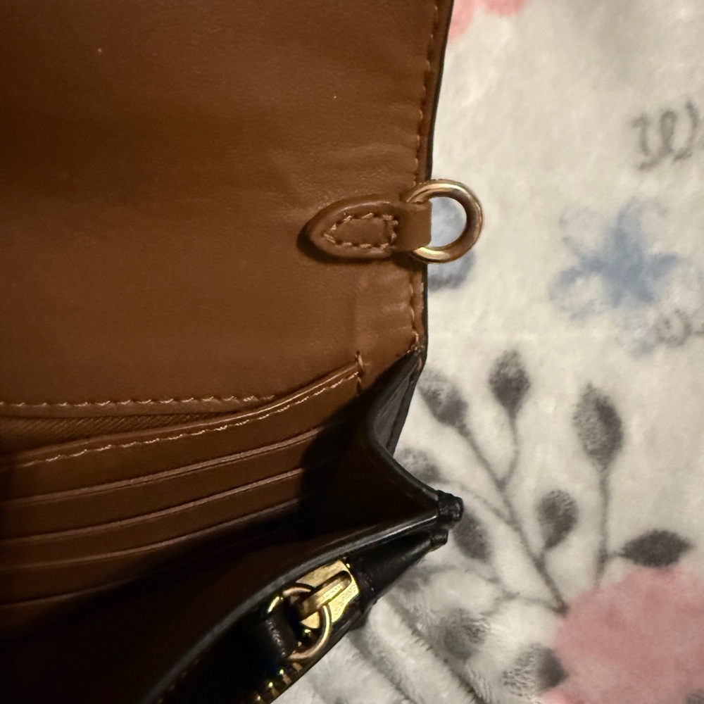 Coach Anna Foldover Clutch Crossbody Bag preowned - Picture 9 of 16